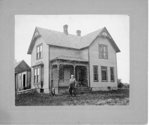 Simeon Olds Home on Spruce Street.